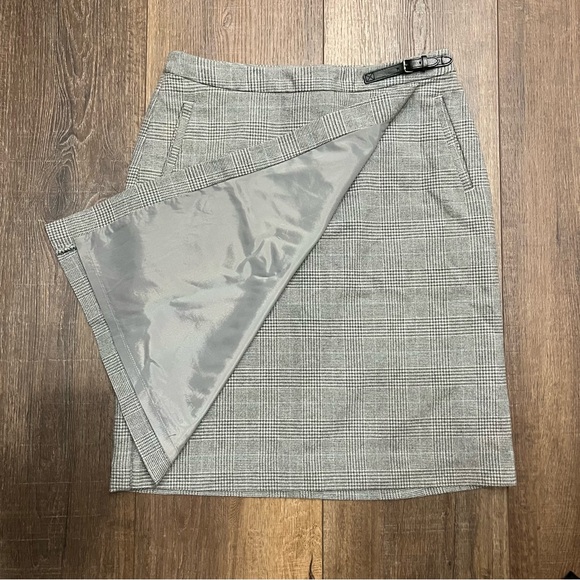 L.L. Bean Pencil Skirt - Picture 2 of 9